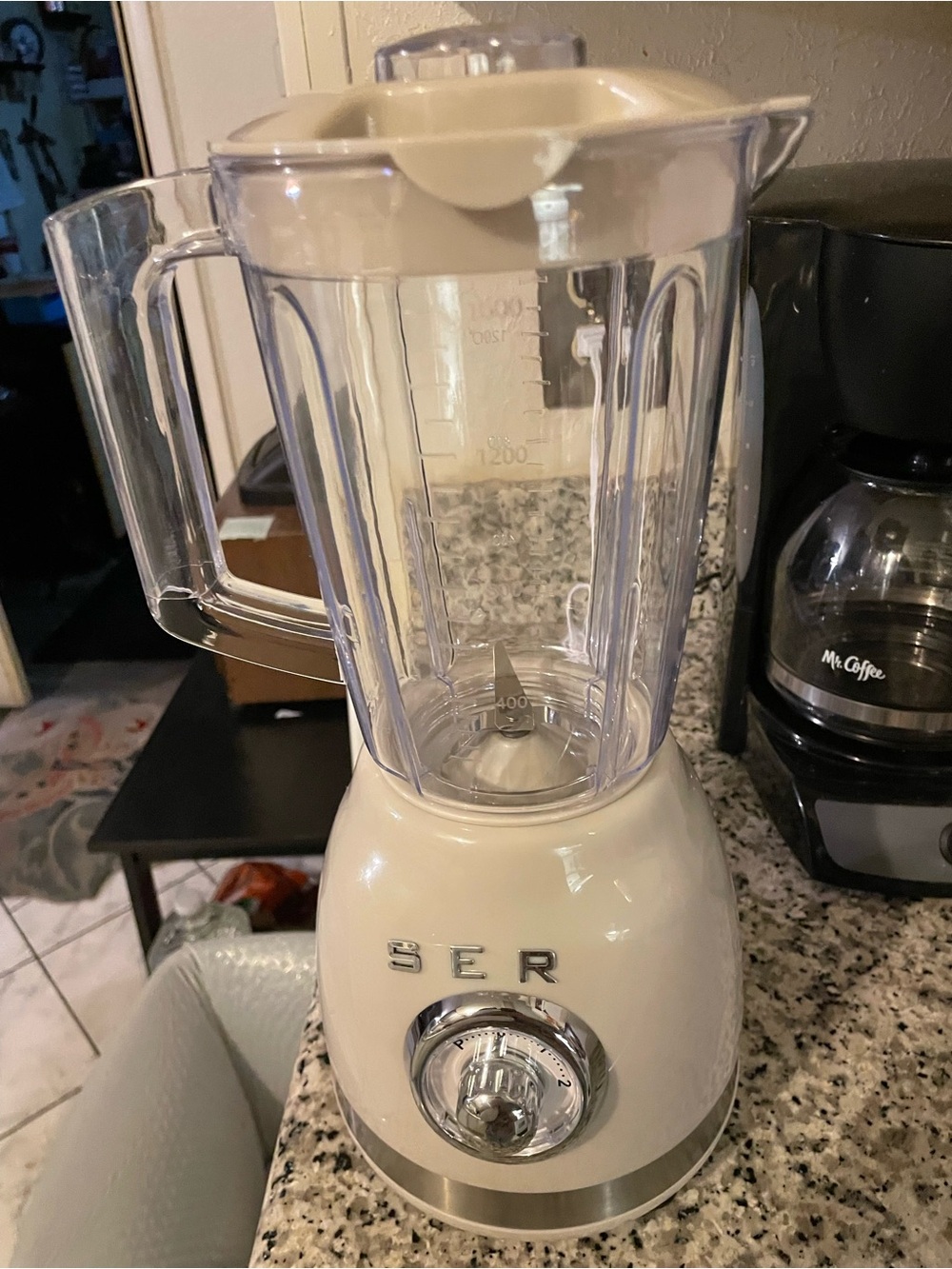 Cream Countertop Blender - 2-Speed Durable Pitcher
